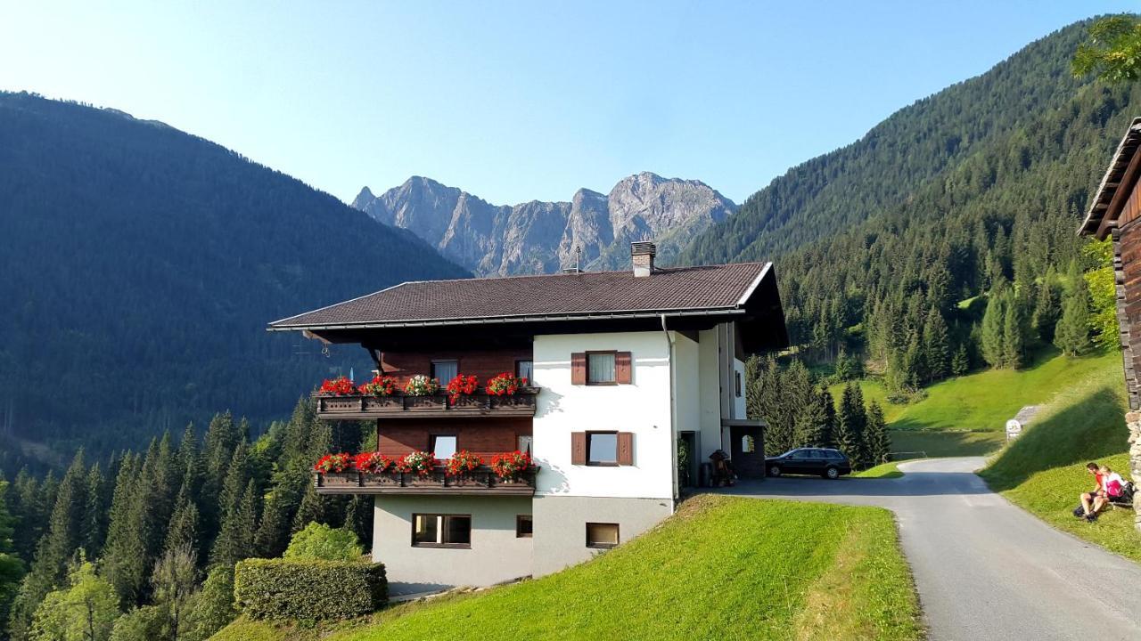 Haus Strieder - Obergail Apartment Liesing Exterior photo